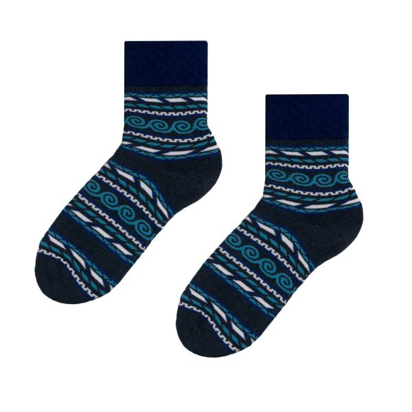 Damen Frottee Socken mit Wintermuster dunkelblau - Skarpety damskie frotte ze wzorem zimowym niebieski - Steven
